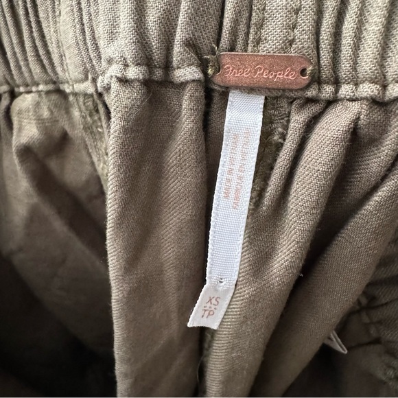 Free People Green Cargo Pants - Picture 9 of 9